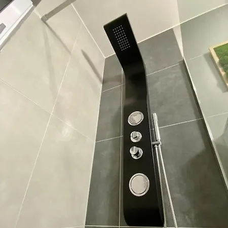 North Point Pod Rohacmi