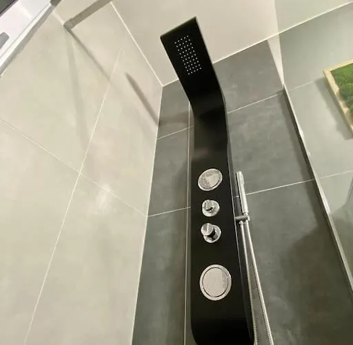 North Point Pod Rohacmi